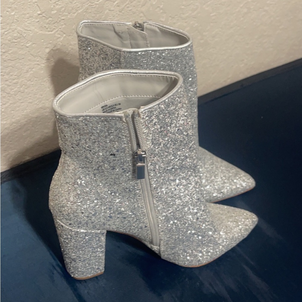 Fashion boots